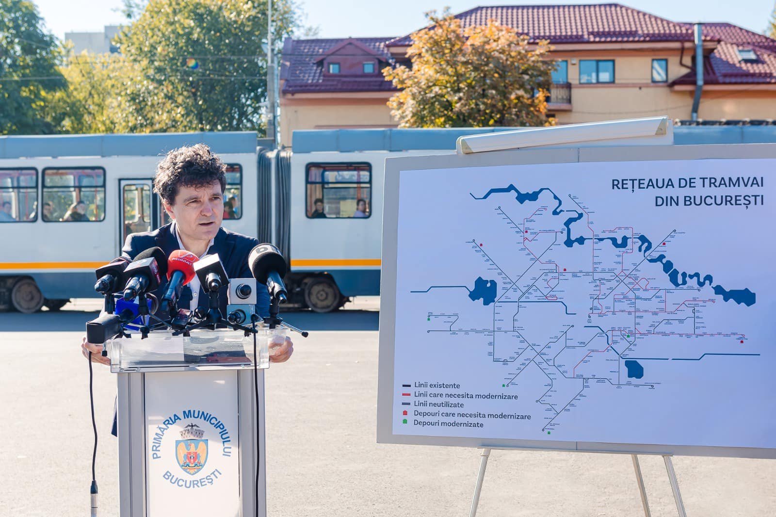 Nicușor Dan : Lansăm în licitația pentru reabilitarea a 50 de km de infrastructură de tramvai